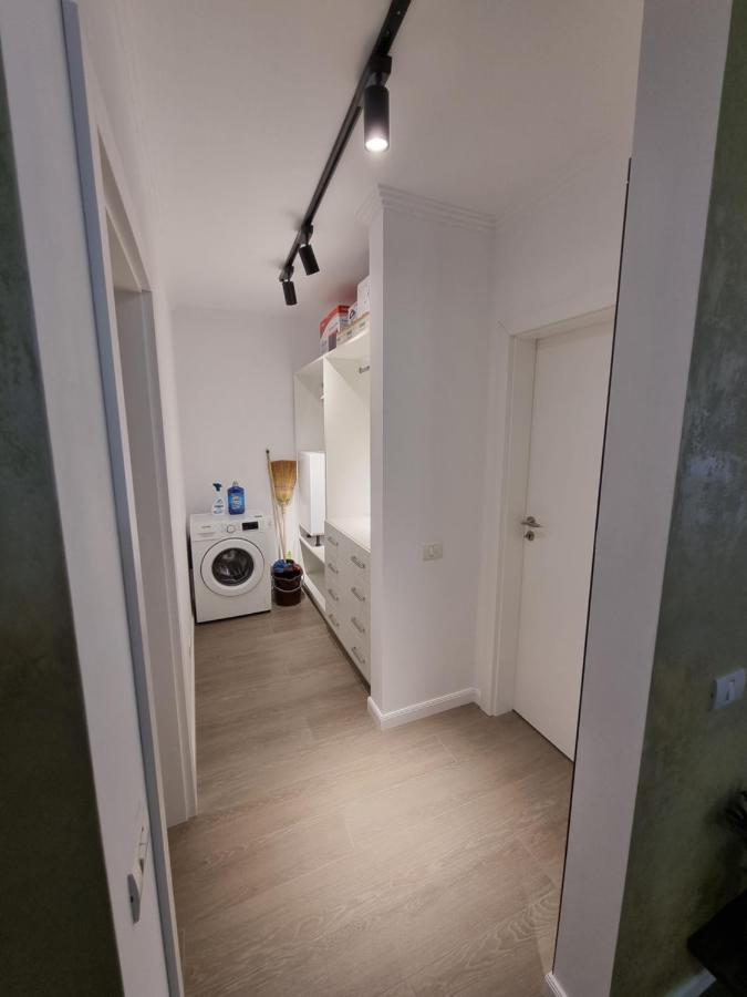 Apartament Superb In Regim Hotelier- Arad Plaza المظهر الخارجي الصورة