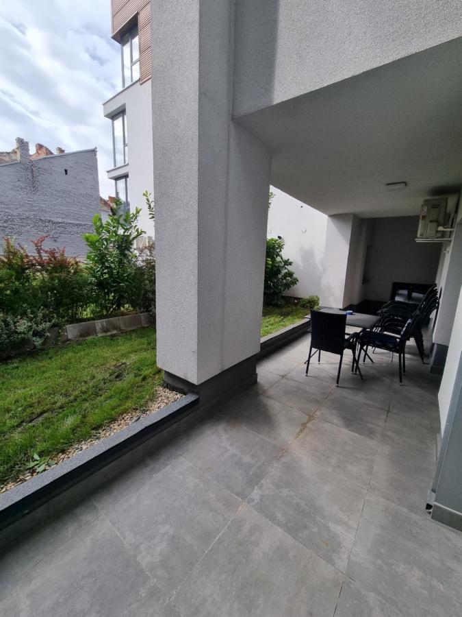 Apartament Superb In Regim Hotelier- Arad Plaza المظهر الخارجي الصورة